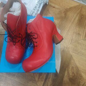 John Fluevog boots size 12  W 10 M New